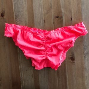 Victoria's Secret Swim - Victoria’s Secret cheeky bikini bottoms Victoria's Secret Swim - Victoria’s Secret cheeky bikini bottoms